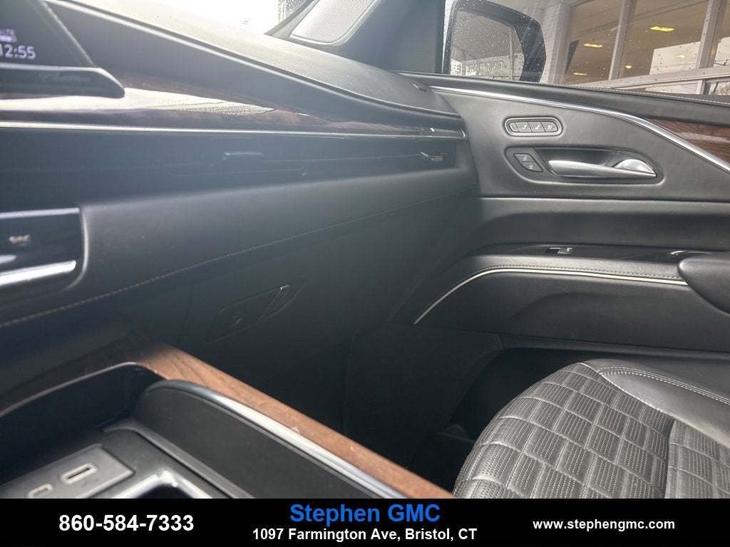 2022 Cadillac Escalade ESV Sport Platinum