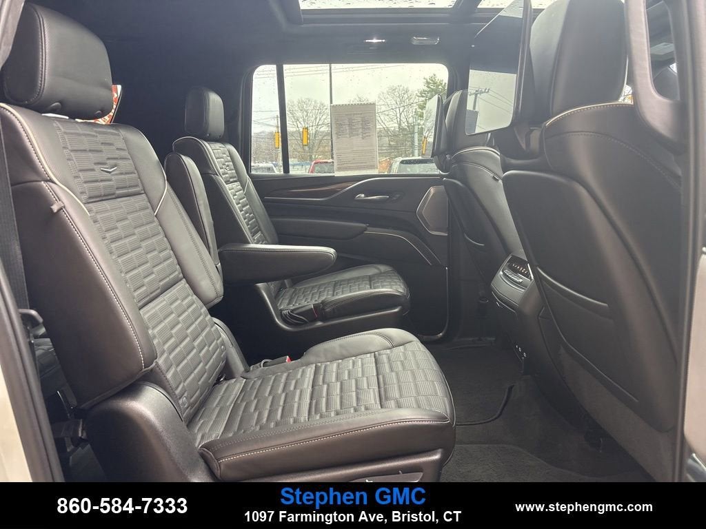 2022 Cadillac Escalade ESV Sport Platinum