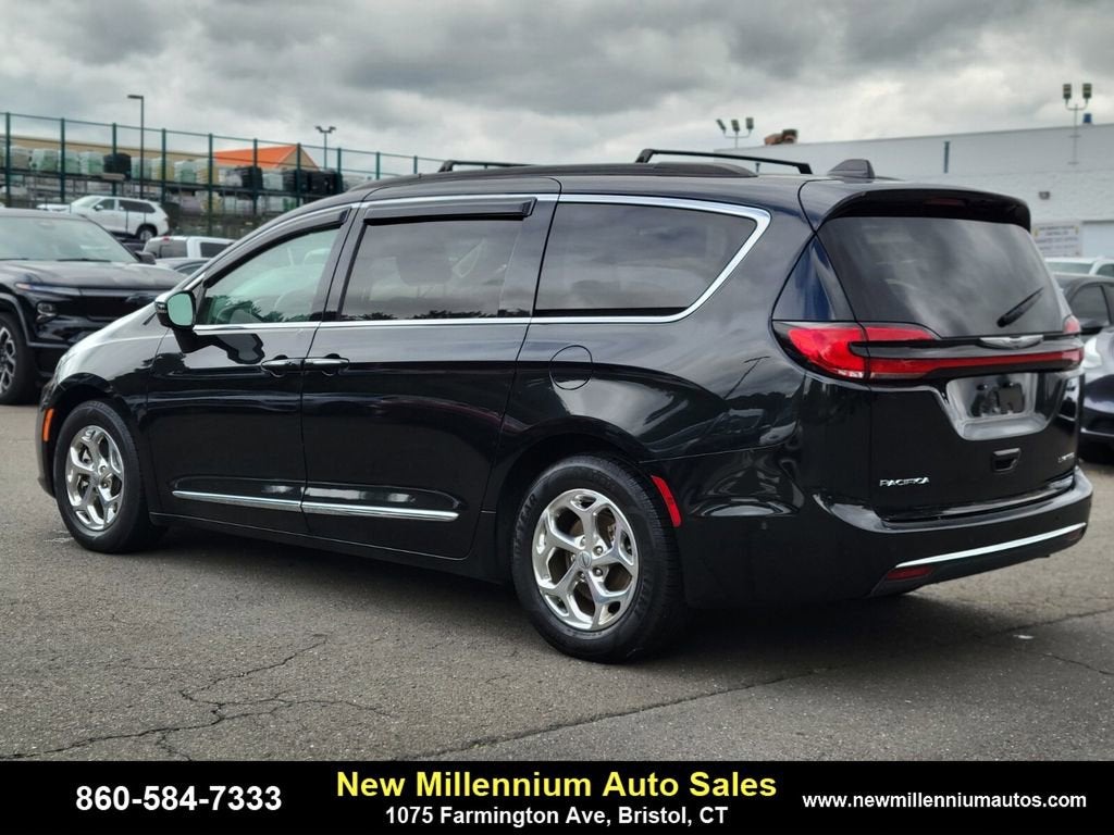 2022 Chrysler Pacifica Limited