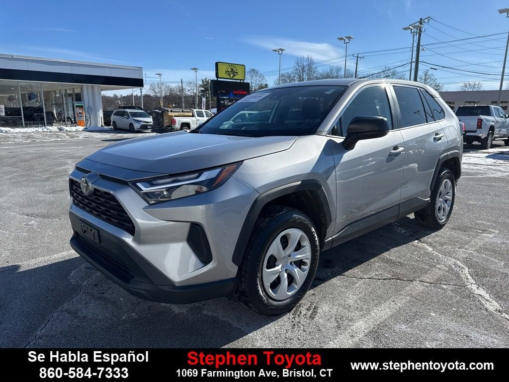 2024 Toyota RAV4 LE