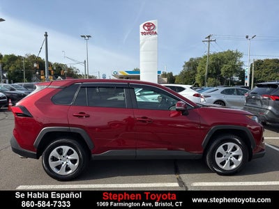 2022 Toyota RAV4 LE