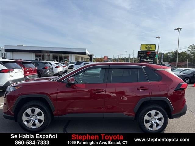 2022 Toyota RAV4 LE
