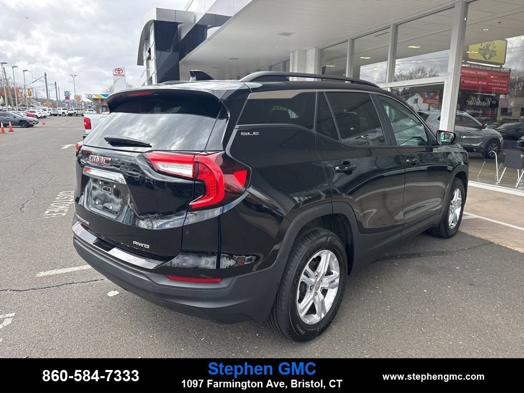 2022 GMC Terrain SLE