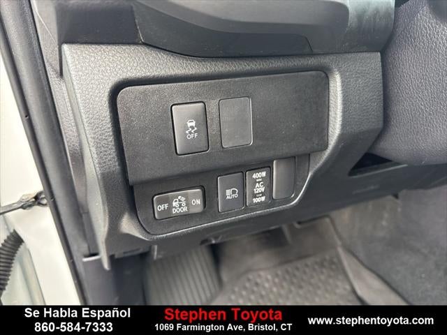 2022 Toyota Tacoma 4WD SR5