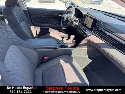 2025 Toyota Camry LE