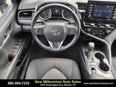 2022 Toyota Camry LE