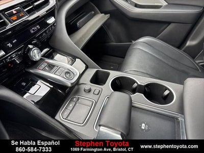 2022 Acura MDX w/Technology Package