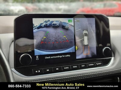 2023 Nissan Rogue SL