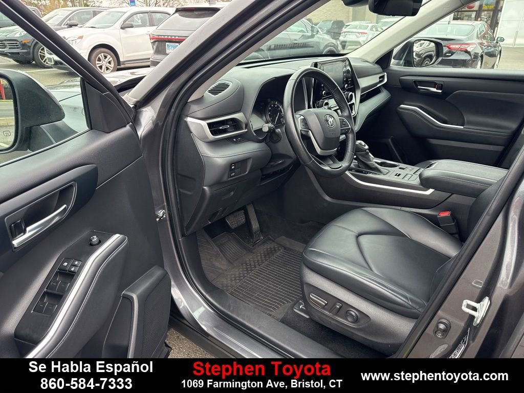 2022 Toyota Highlander XLE