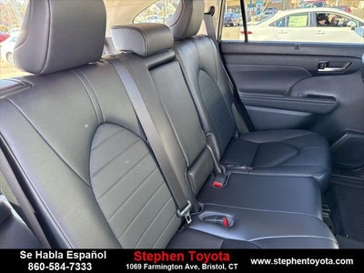 2023 Toyota Highlander XLE