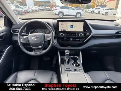 2023 Toyota Highlander XLE