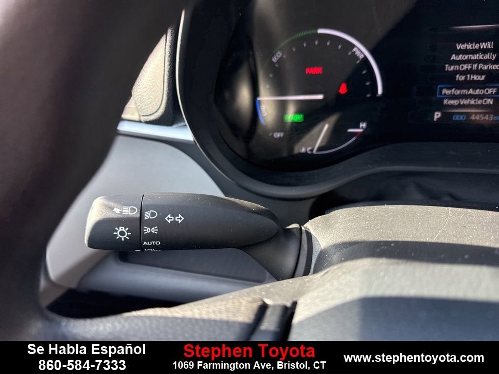 2024 Toyota Sienna LE