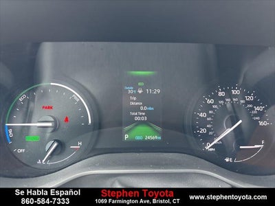 2024 Toyota Sienna LE
