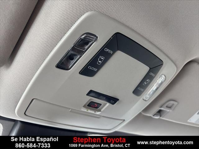 2024 Toyota Sienna LE