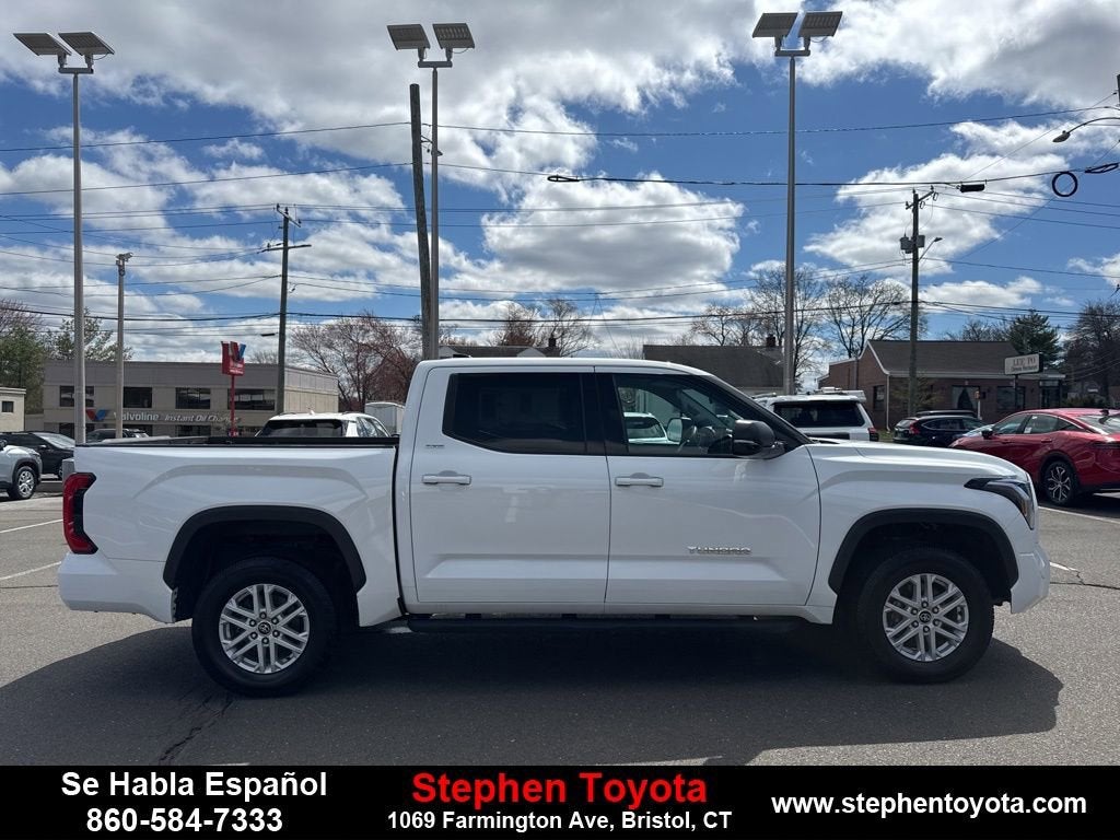 2022 Toyota Tundra 4WD SR5
