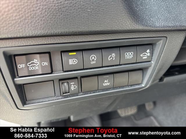 2022 Toyota Tundra 4WD SR5