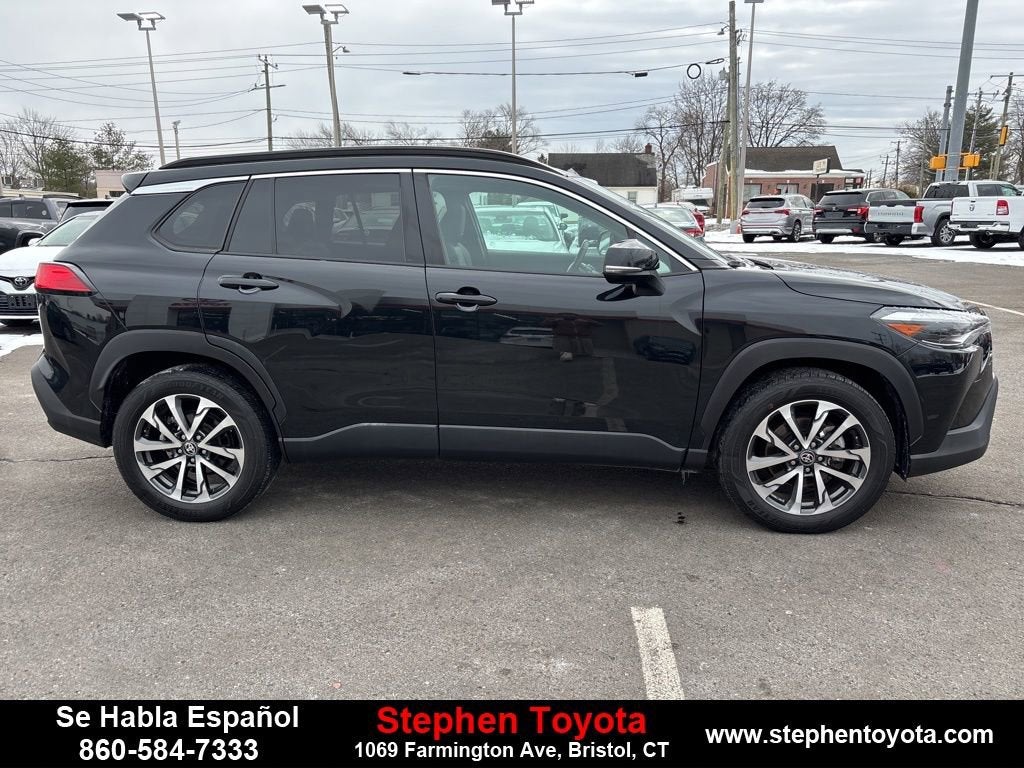 2023 Toyota Corolla Cross XLE