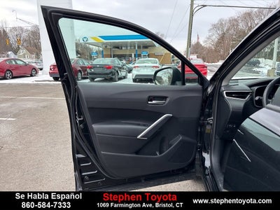 2023 Toyota Corolla Cross XLE