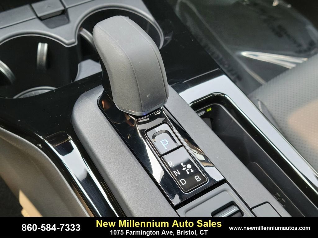 2024 Toyota Prius XLE