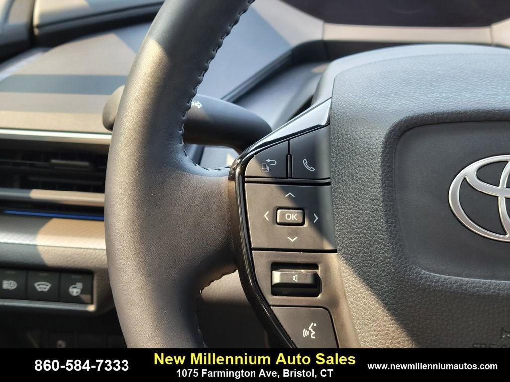 2024 Toyota Prius XLE