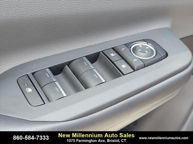 2024 Toyota Prius XLE