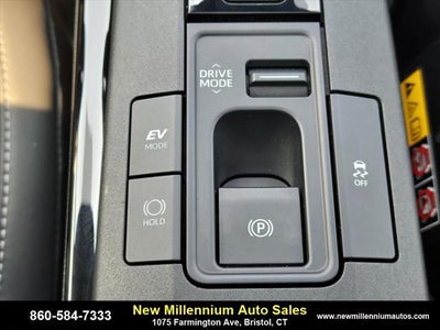 2024 Toyota Prius XLE