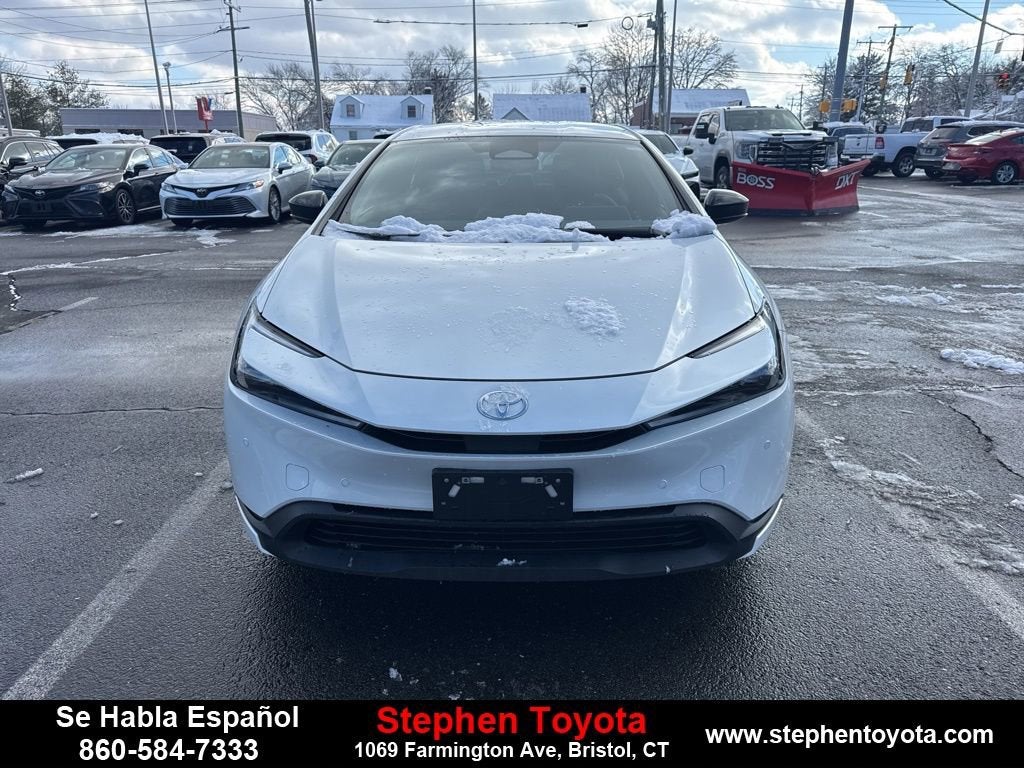 2025 Toyota Prius LE