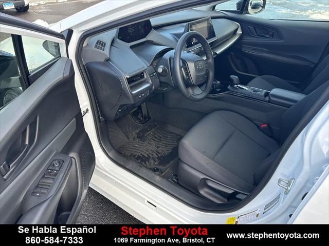 2025 Toyota Prius LE