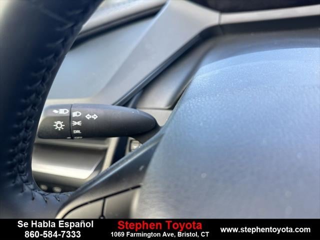 2025 Toyota Prius LE