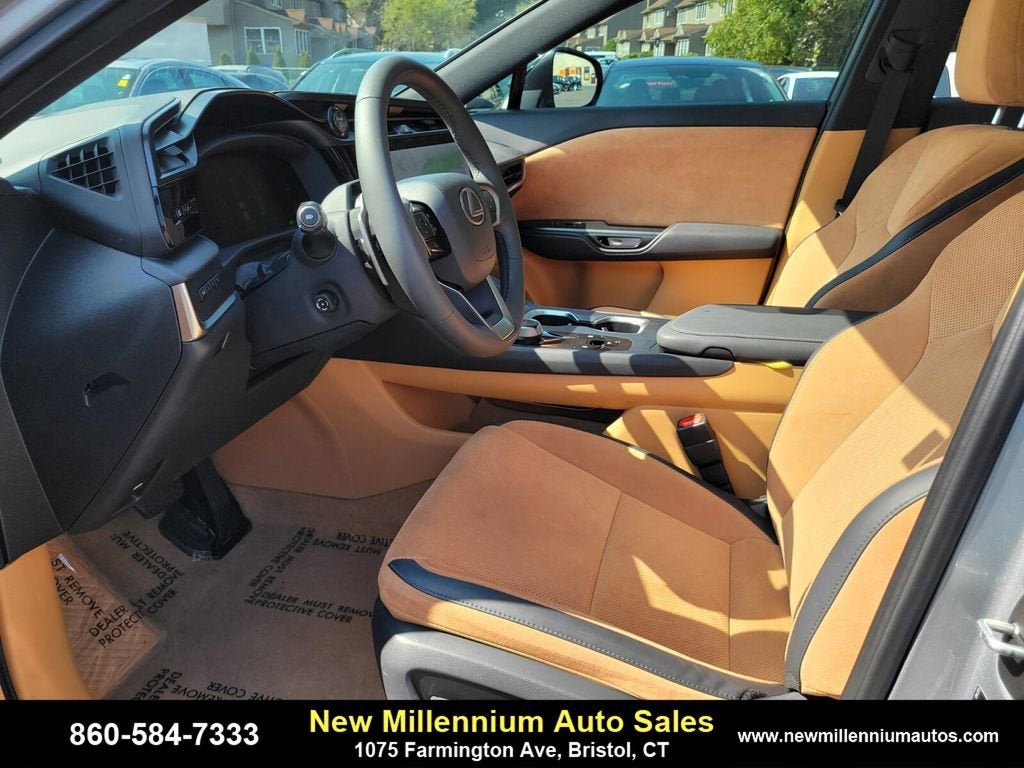 2023 Lexus RZ RZ 450e Luxury