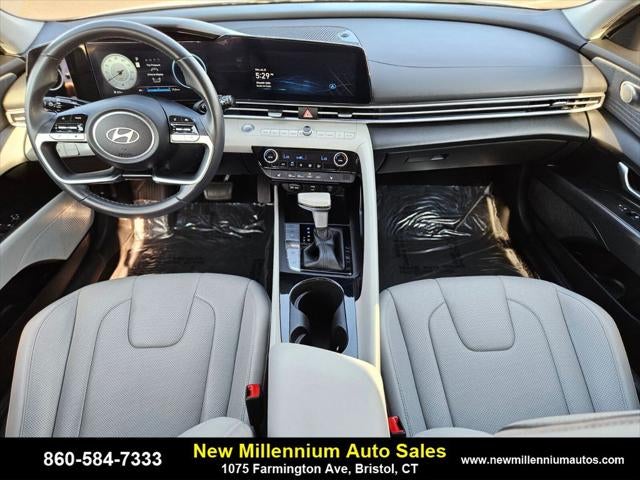 2024 Hyundai Elantra Limited