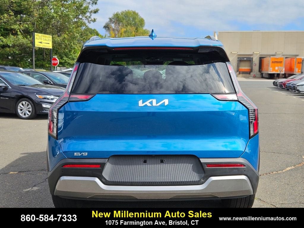 2024 Kia EV9 Wind