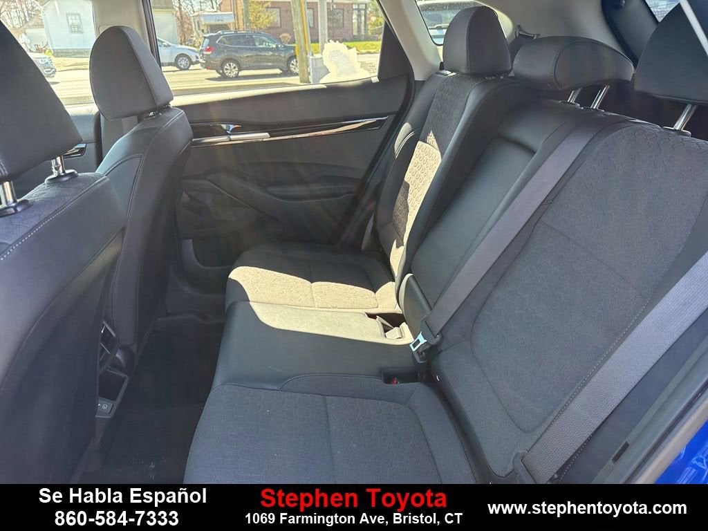 2024 Kia Seltos S