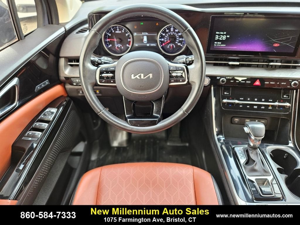 2022 Kia Carnival SX