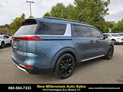 2022 Kia Carnival SX