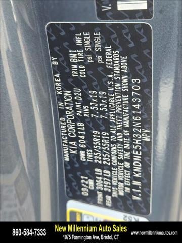 2022 Kia Carnival SX