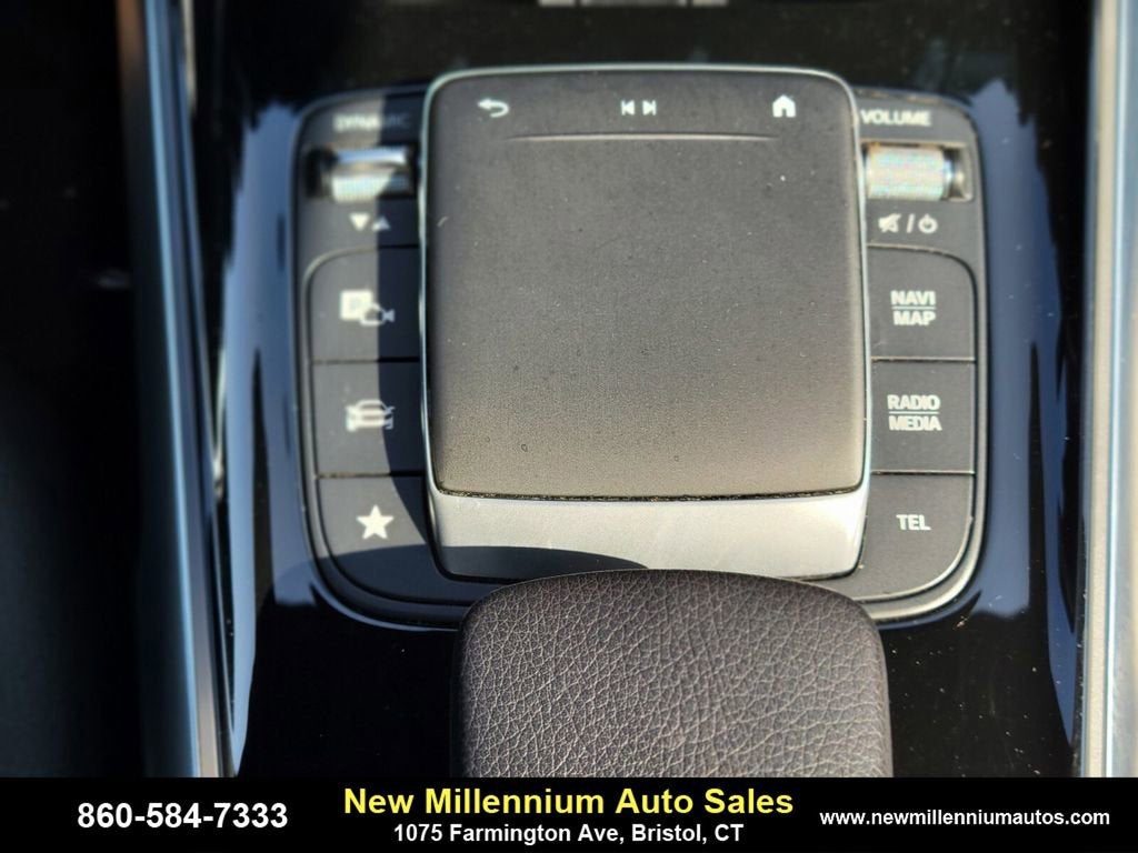 2022 Mercedes-Benz EQB EQB 350