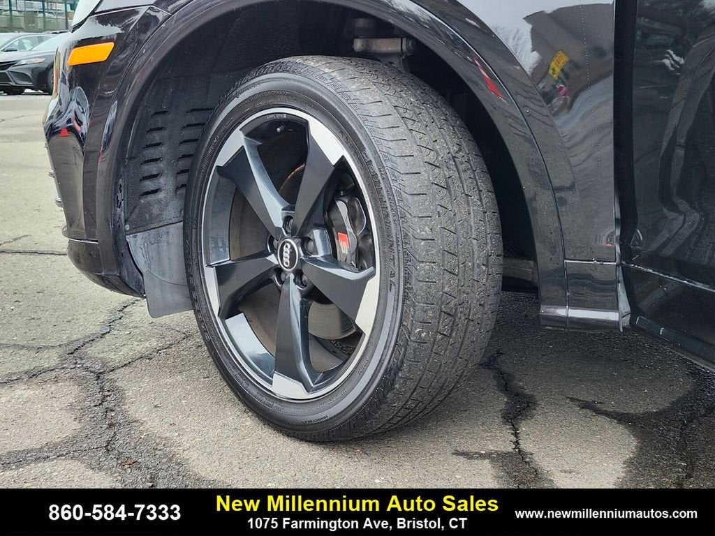 2019 Audi SQ5 Premium Plus