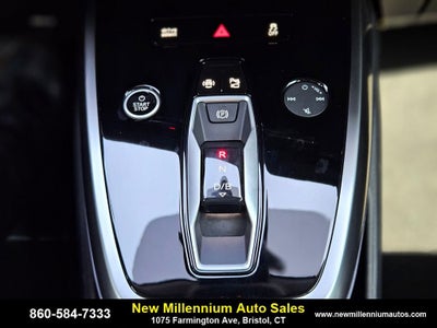 2025 Audi Q4 e-tron Premium