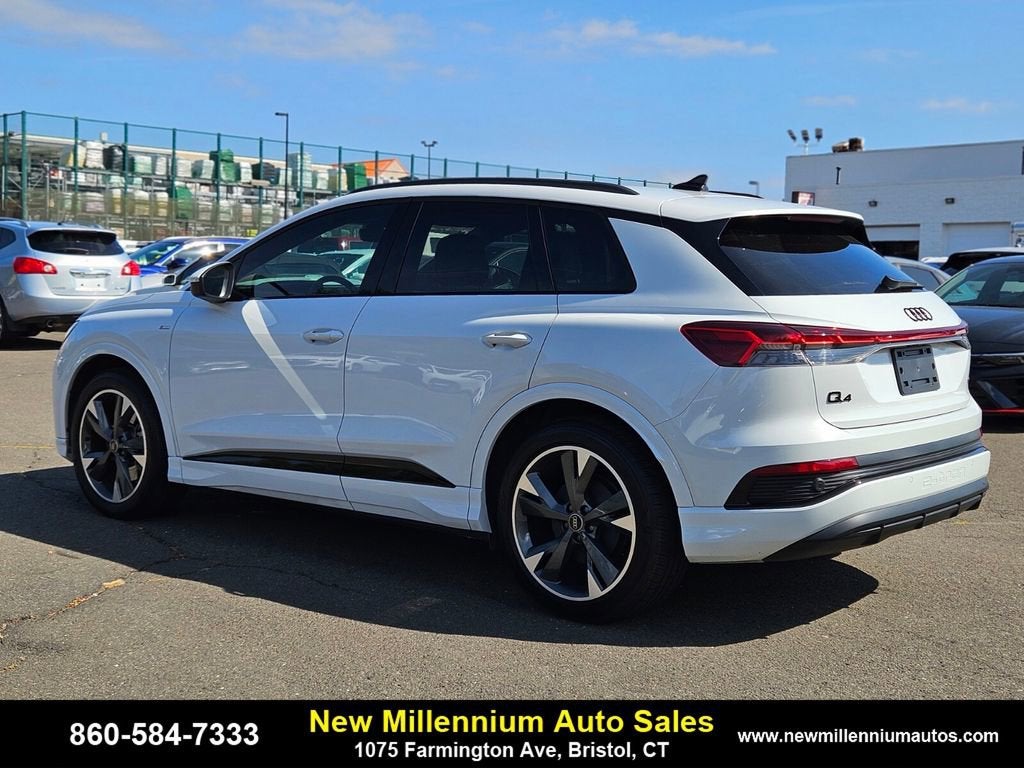 2025 Audi Q4 e-tron Premium